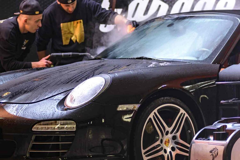 Car expert banner